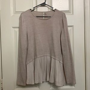 Light mauve LC Lauren Conrad ruffle peplum top